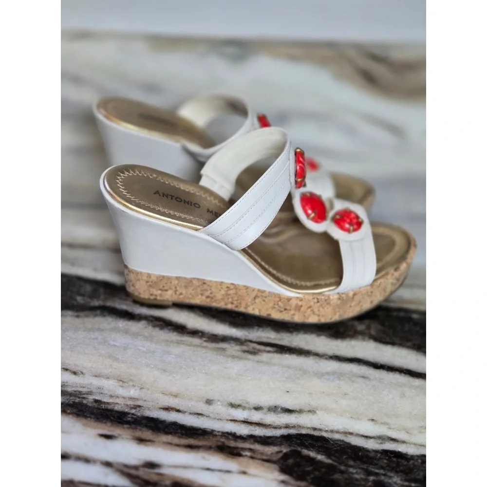 Antonio Melani Jisele White Leather Red Stone Cork Wedge Sandals 6M Brazil